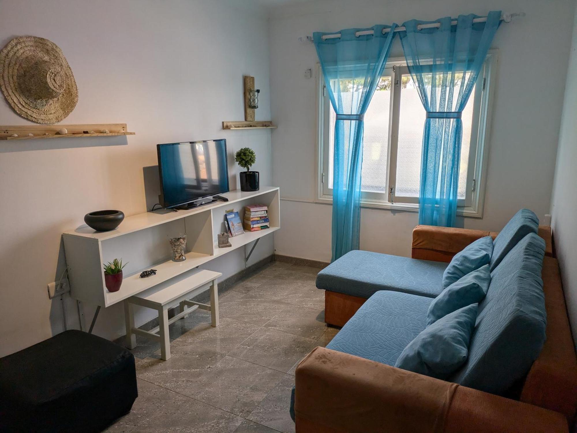 Burero Beach Stay - Comfy - Near Airport & Beaches El Burrero Экстерьер фото