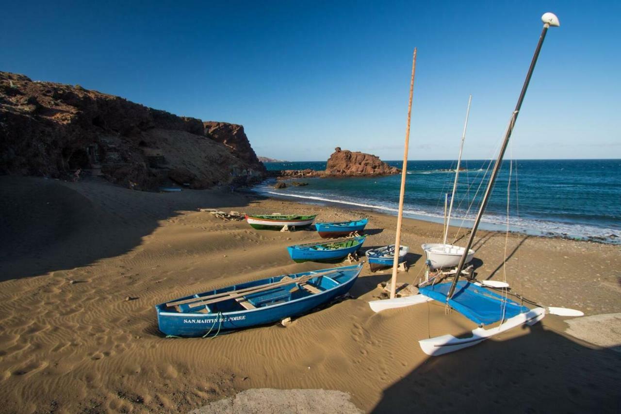 Burero Beach Stay - Comfy - Near Airport & Beaches El Burrero Экстерьер фото
